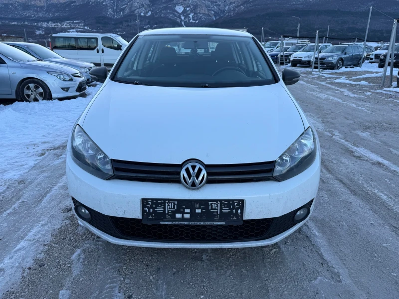 VW Golf 1.6/90кс Нави, снимка 2 - Автомобили и джипове - 52929032