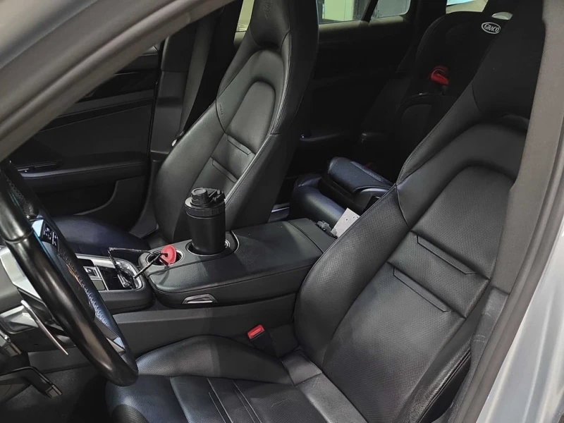 Porsche Panamera * 4 * CARFAX * ФИНАНСИРАНЕ* , снимка 9 - Автомобили и джипове - 53293986