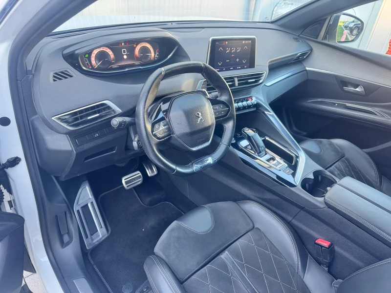 Peugeot 3008 2.0 BlueHDi GT , снимка 11 - Автомобили и джипове - 53424468
