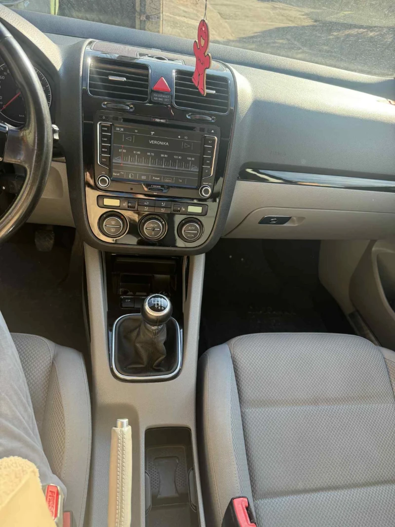 VW Golf 1.9 105 к.с 4х4, снимка 5 - Автомобили и джипове - 53440606