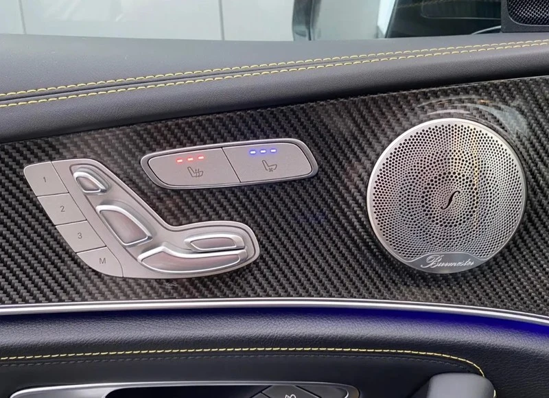 Mercedes-Benz E 63 AMG s 4Matic+ , снимка 11 - Автомобили и джипове - 53724695