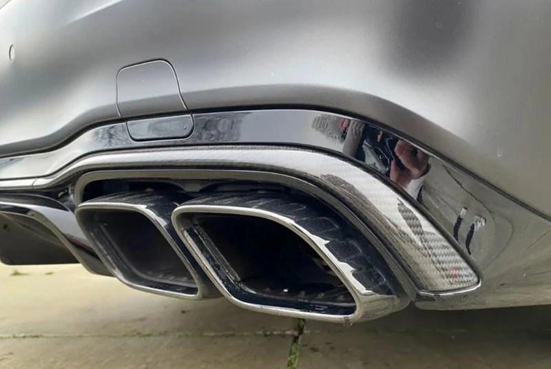 Mercedes-Benz E 63 AMG s 4Matic+ , снимка 7 - Автомобили и джипове - 53724695