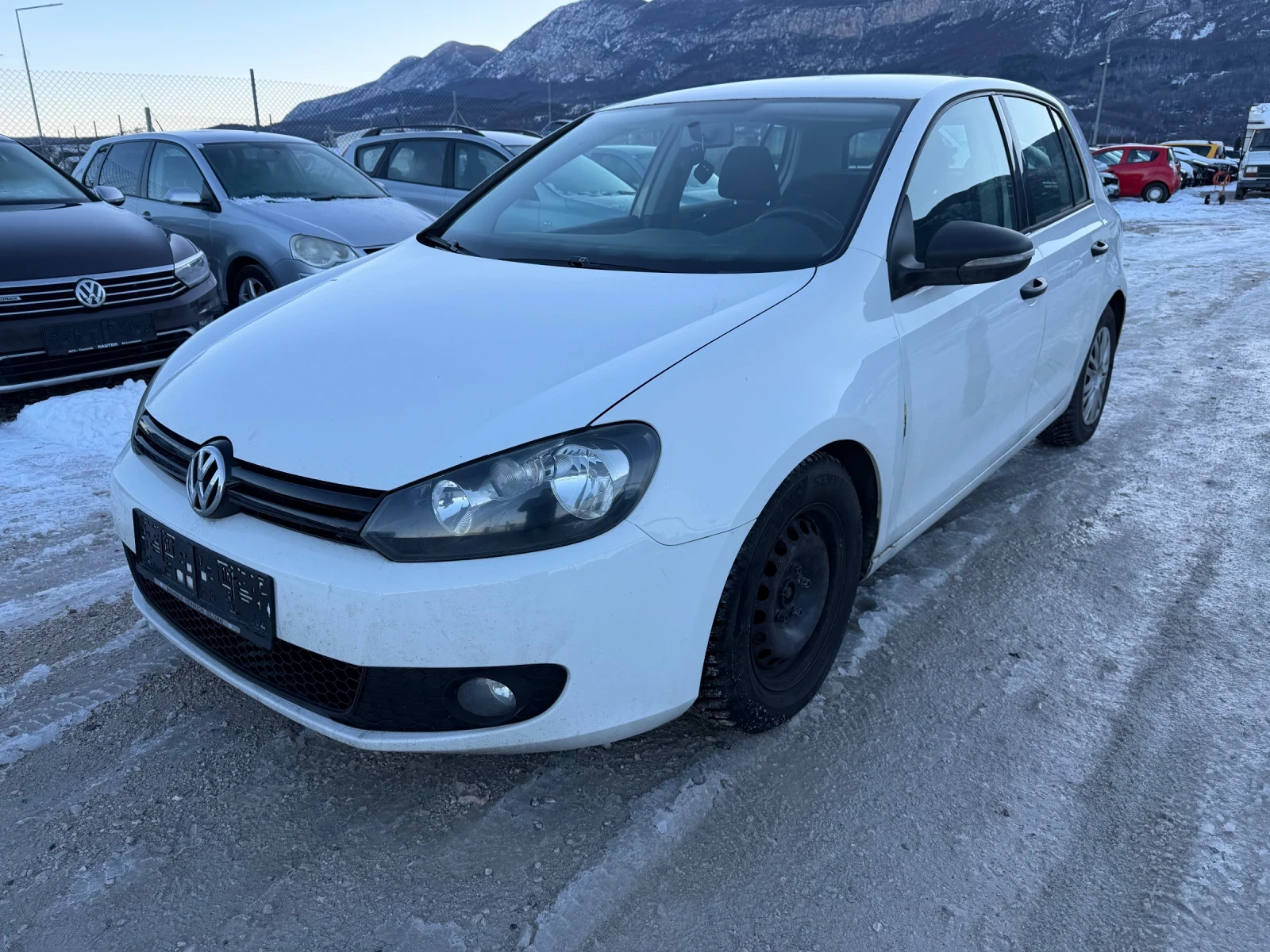 VW Golf 1.6/90кс Нави, снимка 1