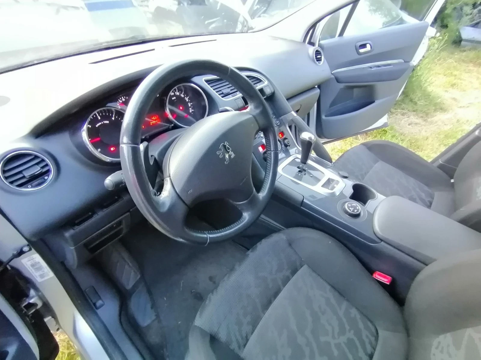 Peugeot 3008 1.6 HDI AUTO | Mobile.bg   13