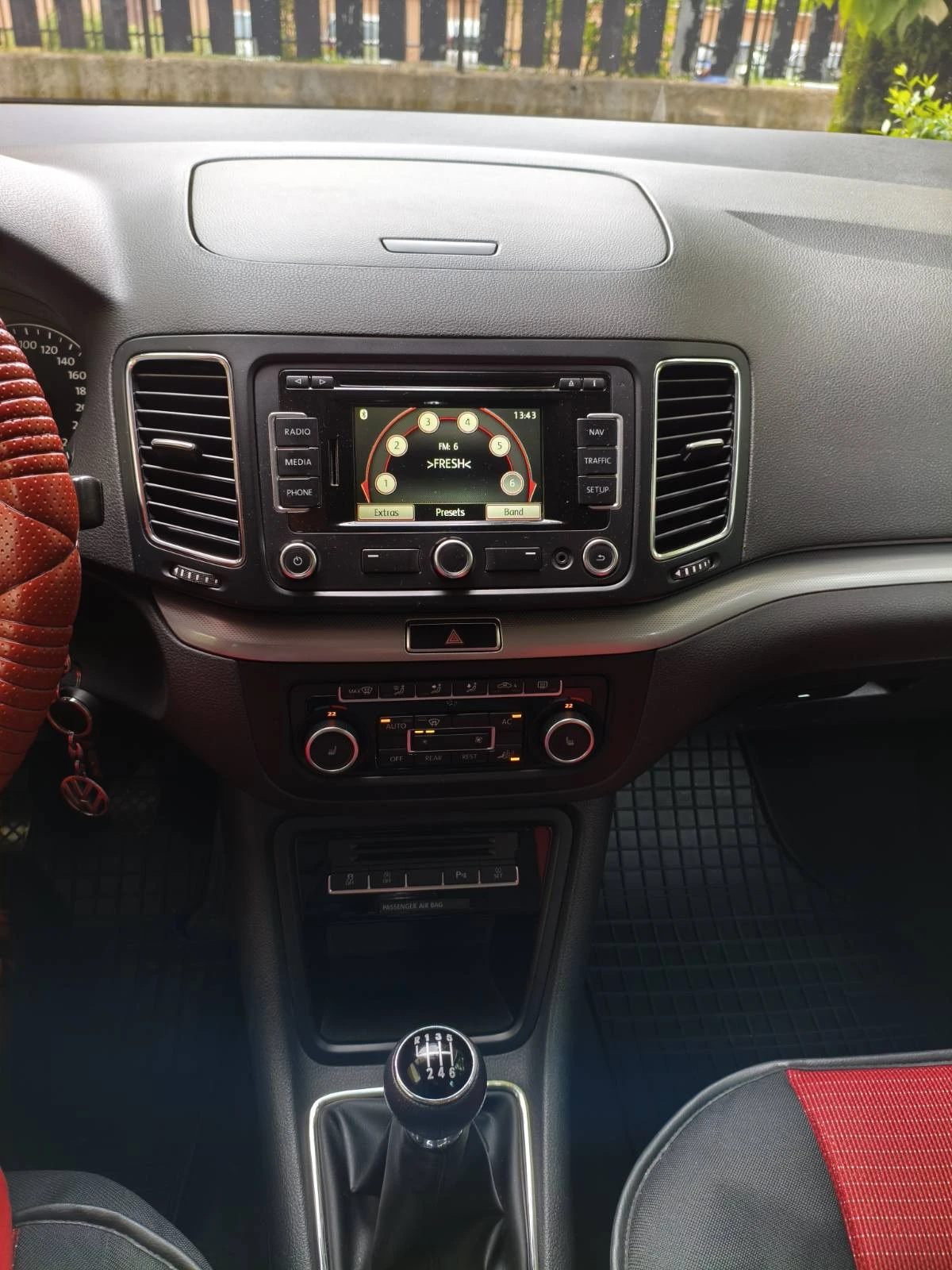 VW Sharan 2.0 4x4 - изображение 8