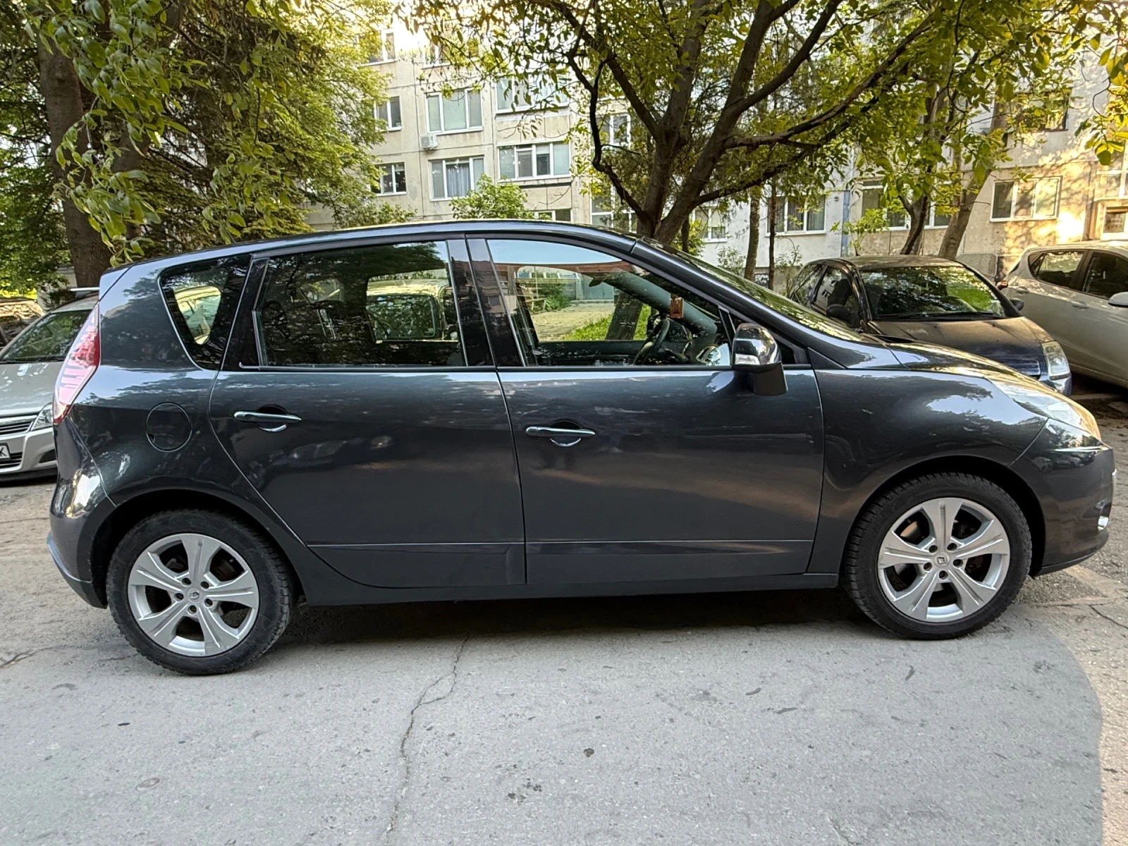 Renault Scenic  - изображение 2