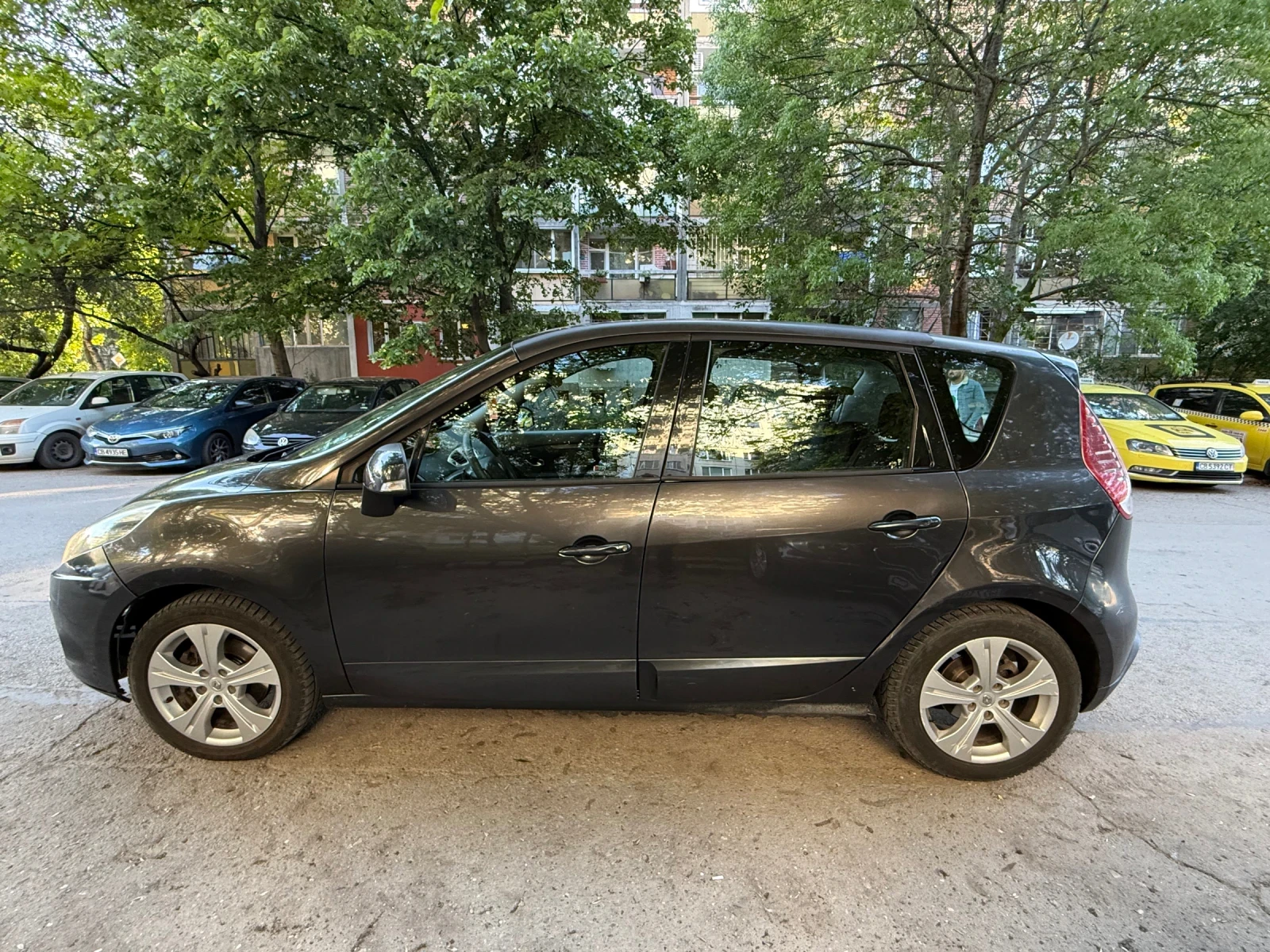 Renault Scenic  - изображение 3