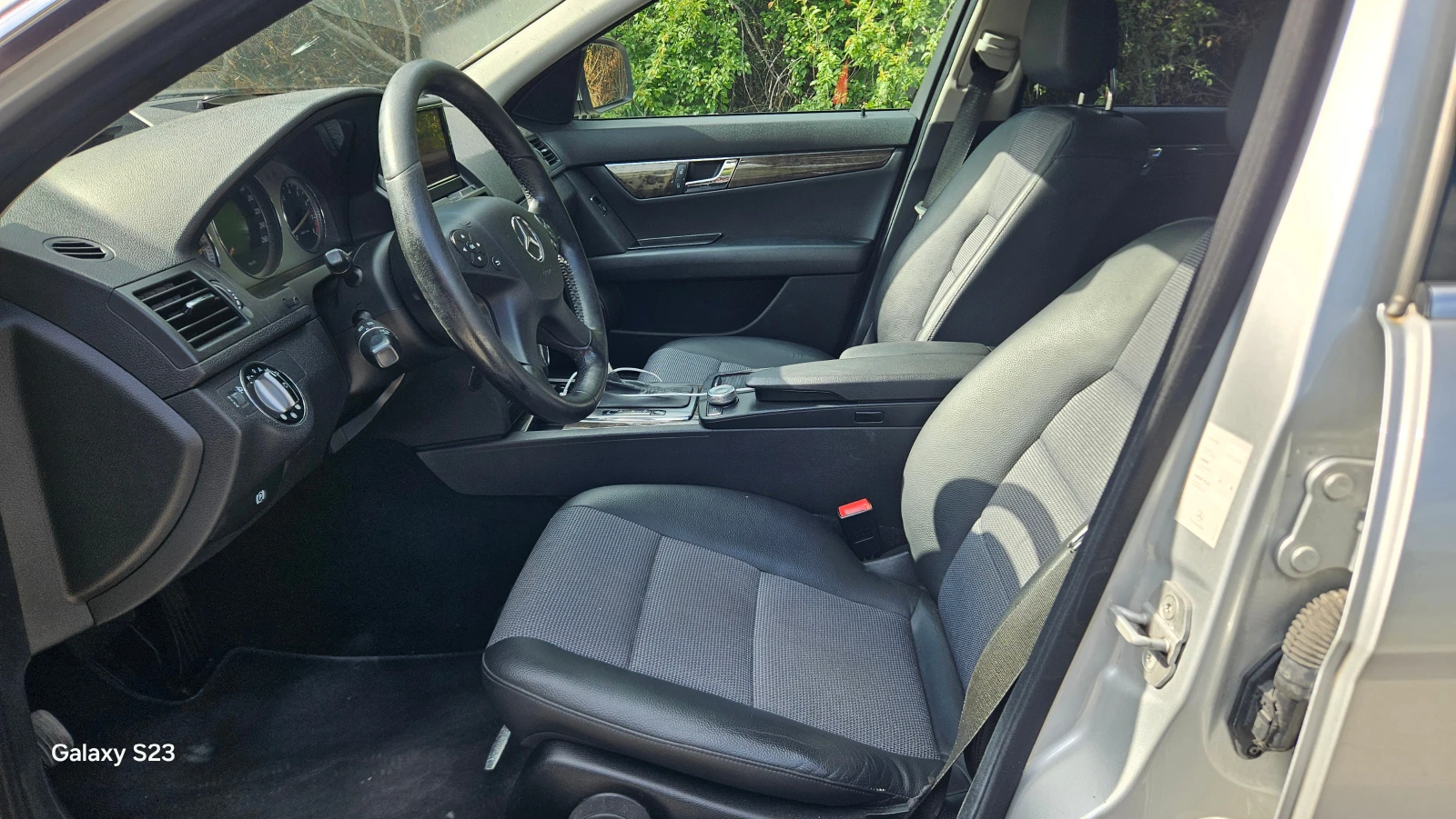 Mercedes-Benz C 300 | Mobile.bg   11