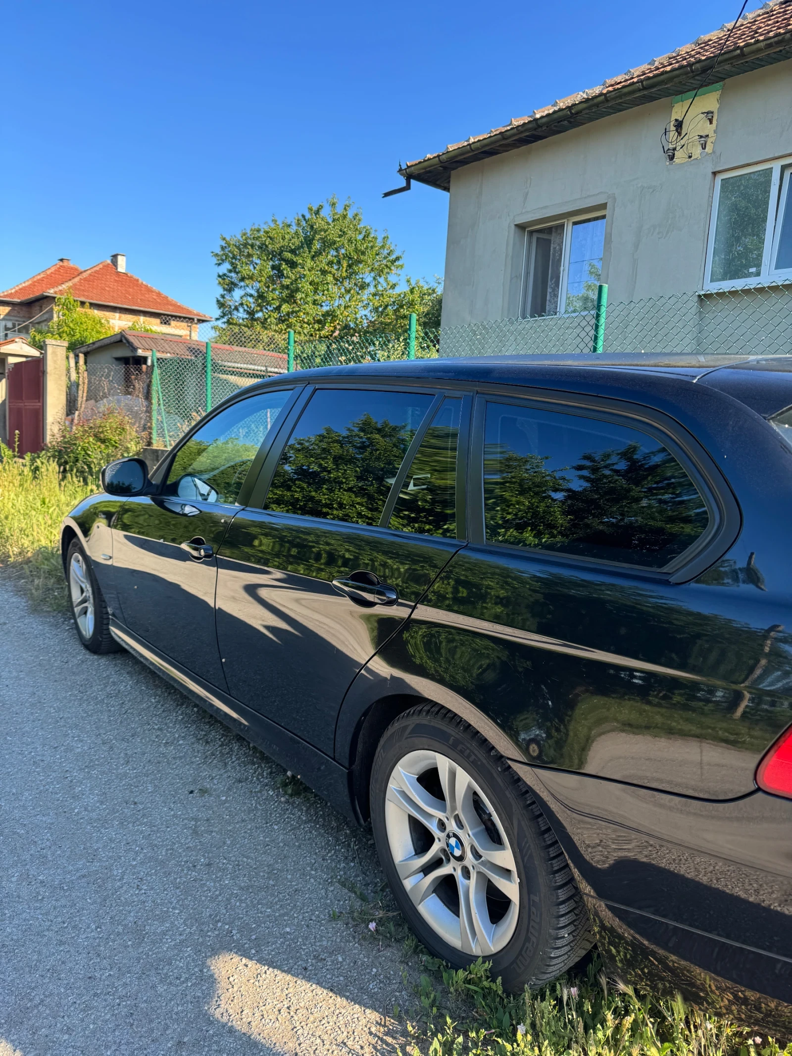 BMW 318 E91 - изображение 4