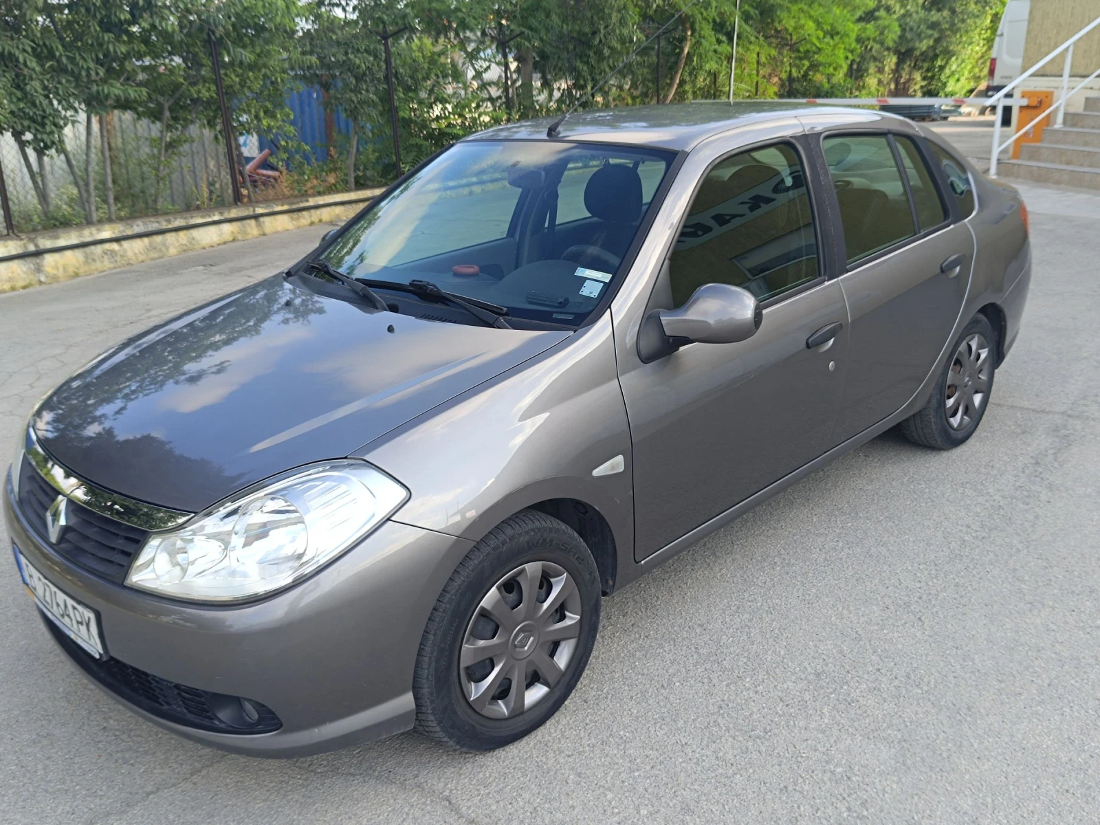 Renault Clio SYMBOI - изображение 3