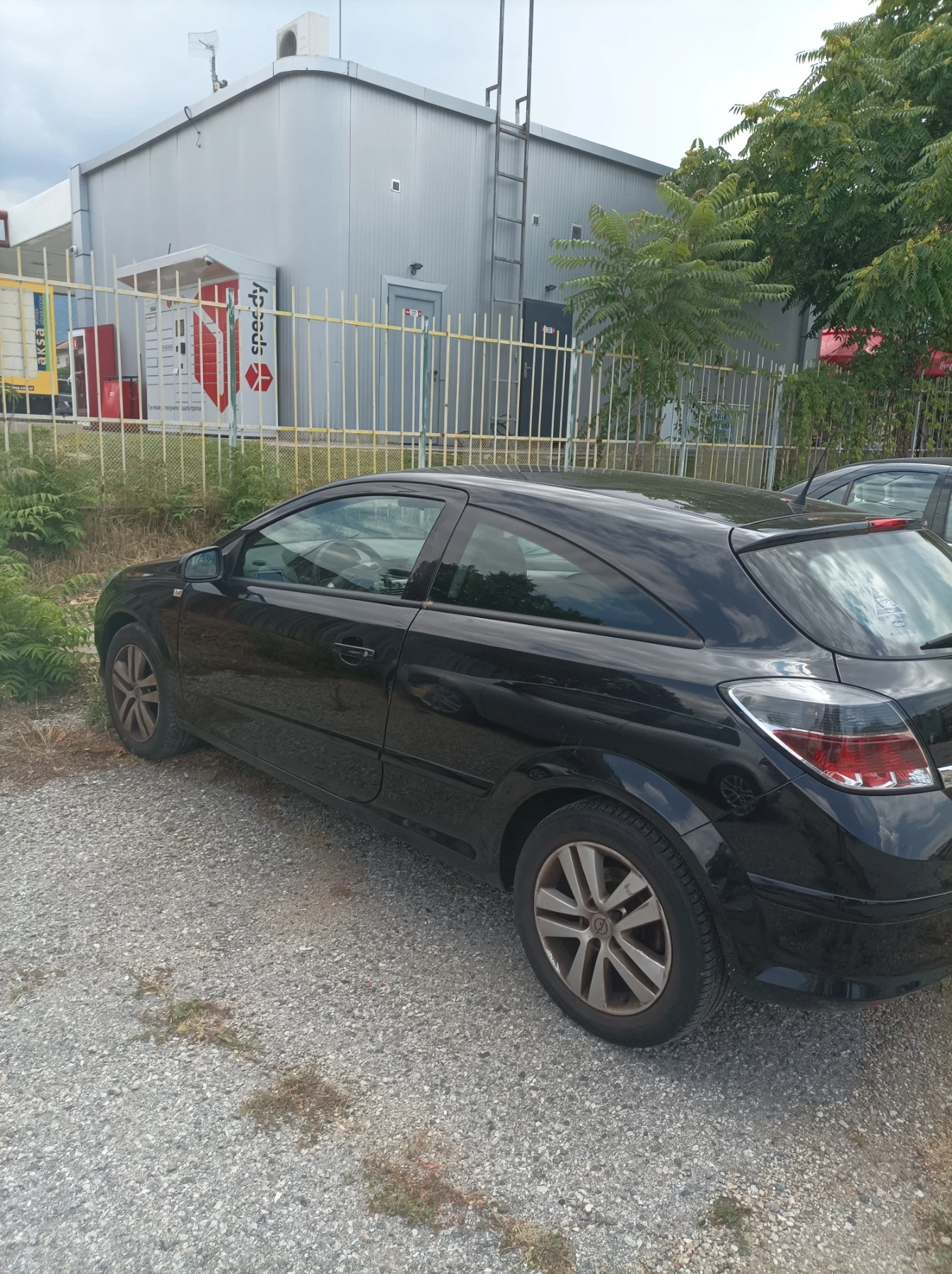 Opel Astra GTC - изображение 6