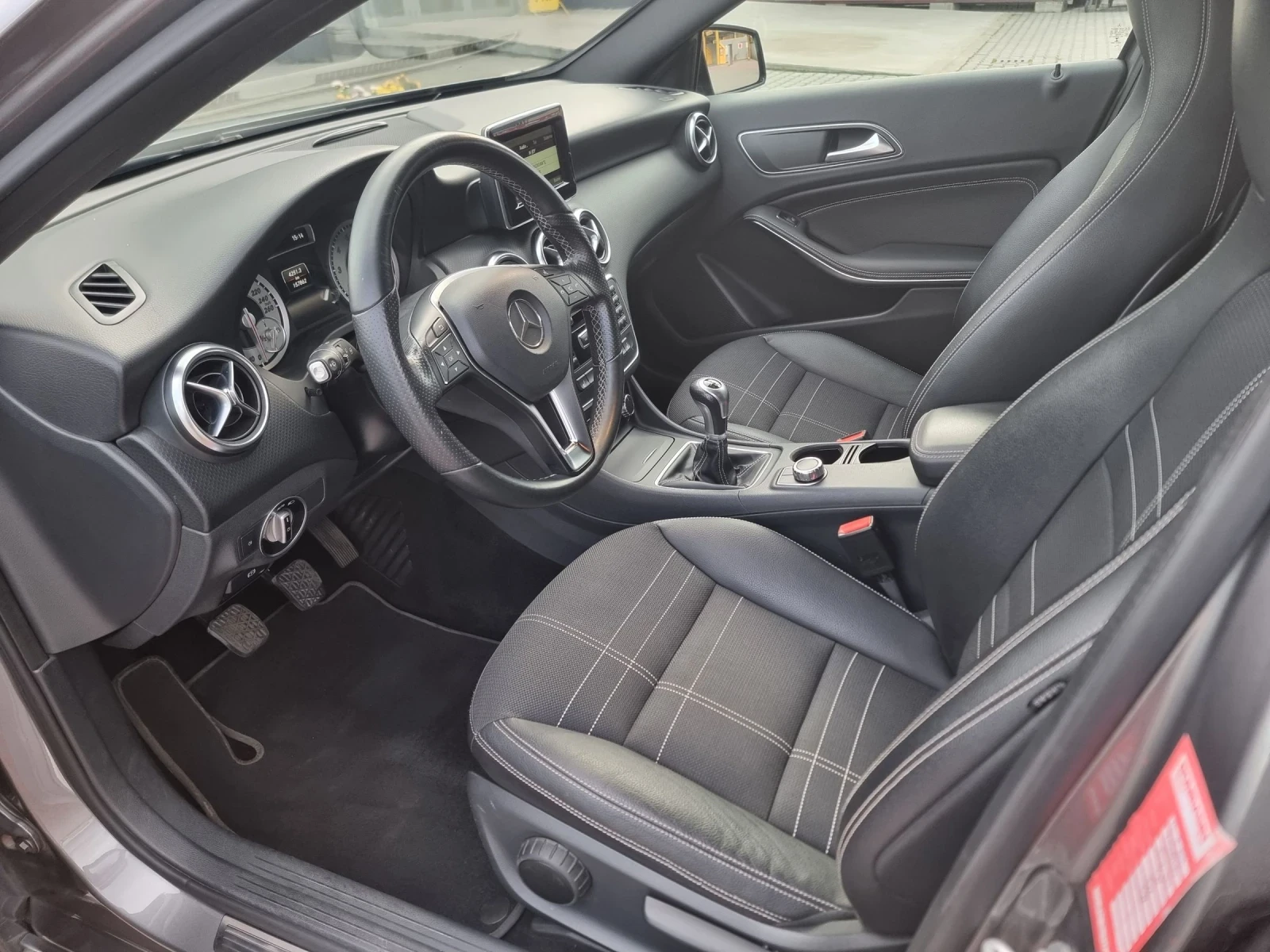 Mercedes-Benz A 180 1.6 - изображение 10