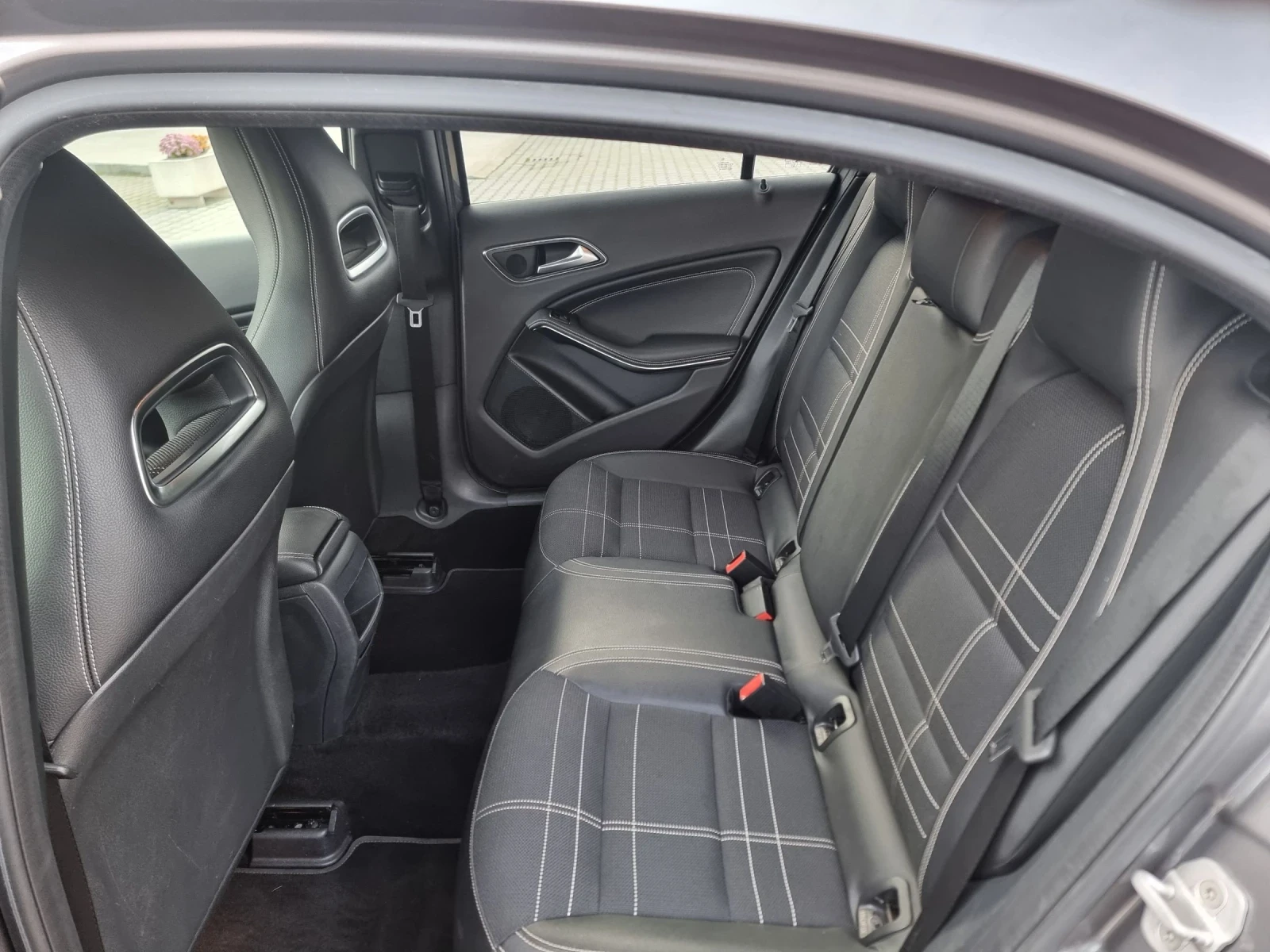 Mercedes-Benz A 180 1.6 | Mobile.bg   13