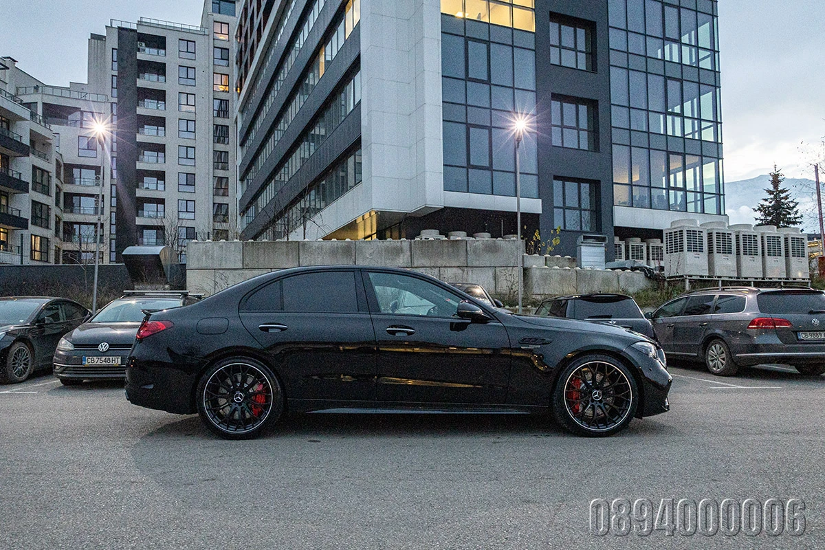 Mercedes-Benz C 63 AMG 4M E PERF CARBON PANORAMA EXCLUSIVE DESIGNO - изображение 5