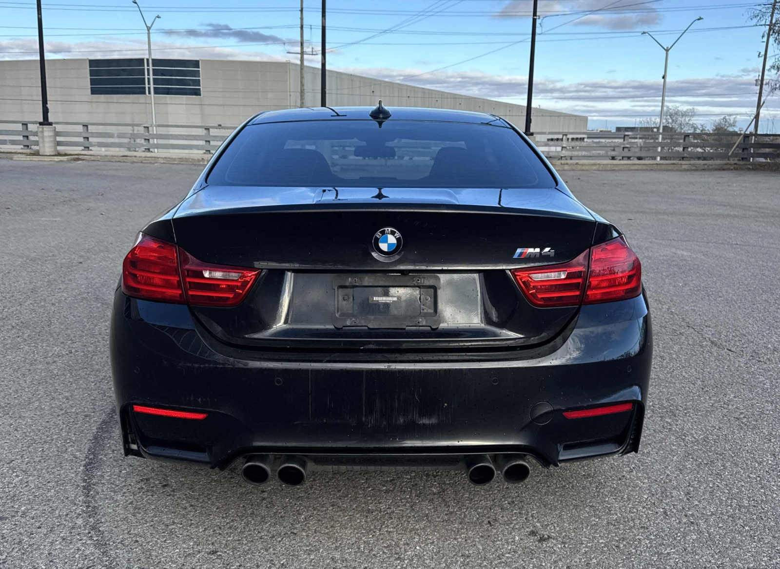 BMW M4 * Автокредит *  - изображение 4