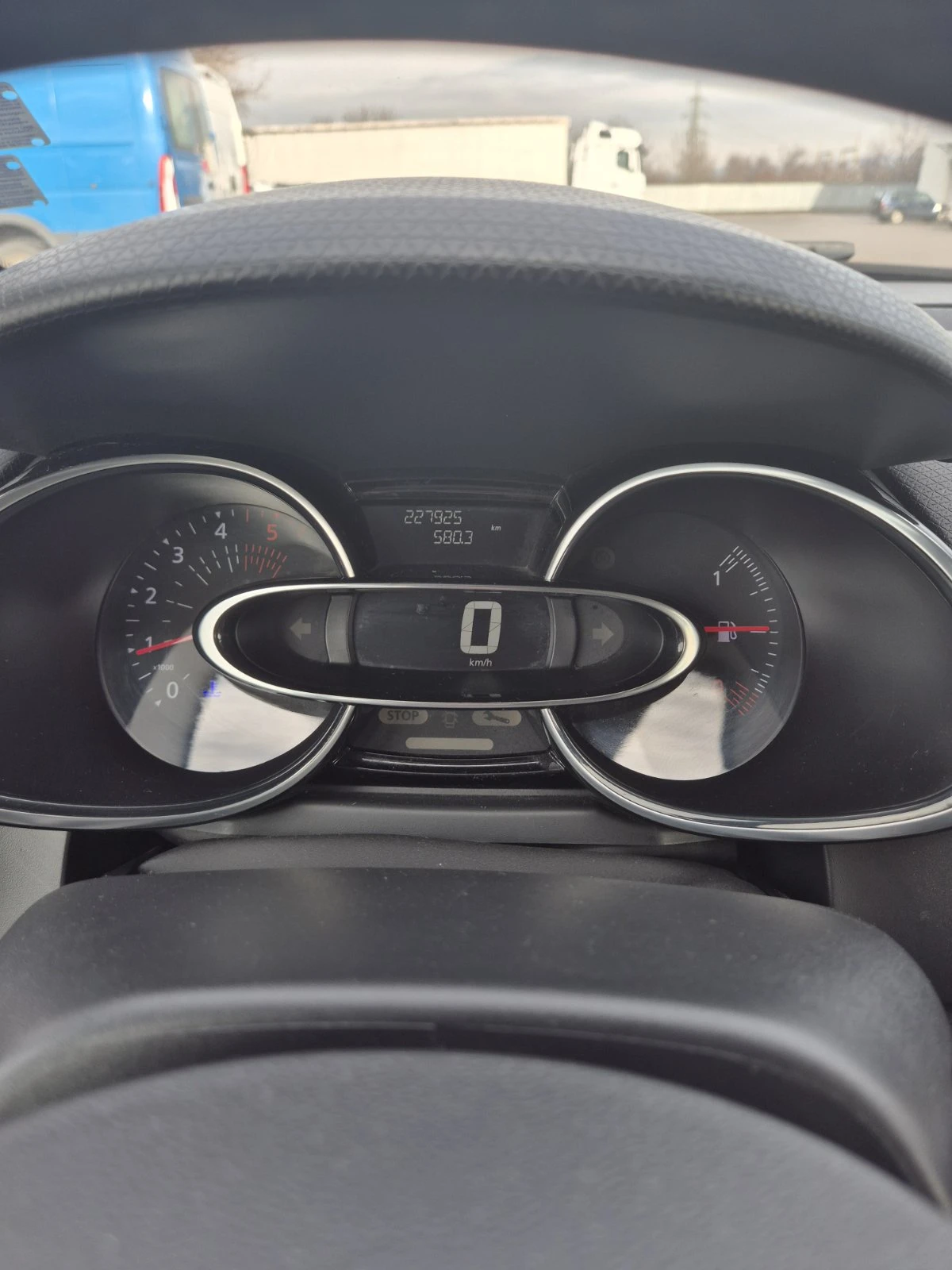 Renault Clio  - изображение 7