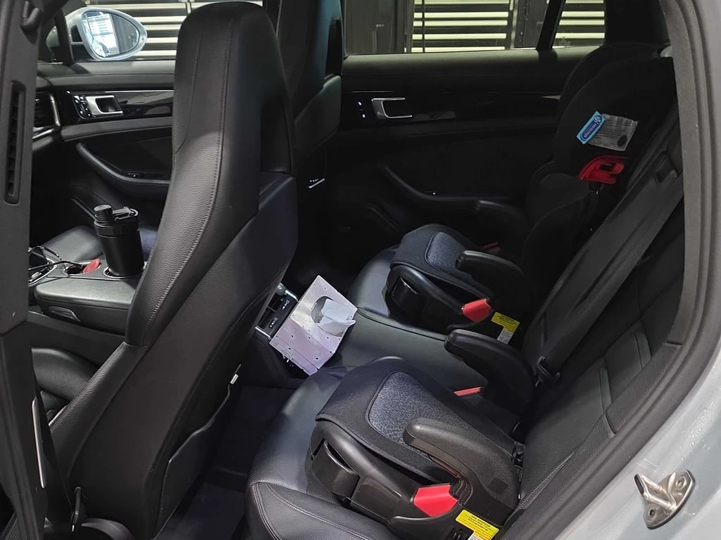 Porsche Panamera * 4 * CARFAX * ФИНАНСИРАНЕ*  - изображение 10