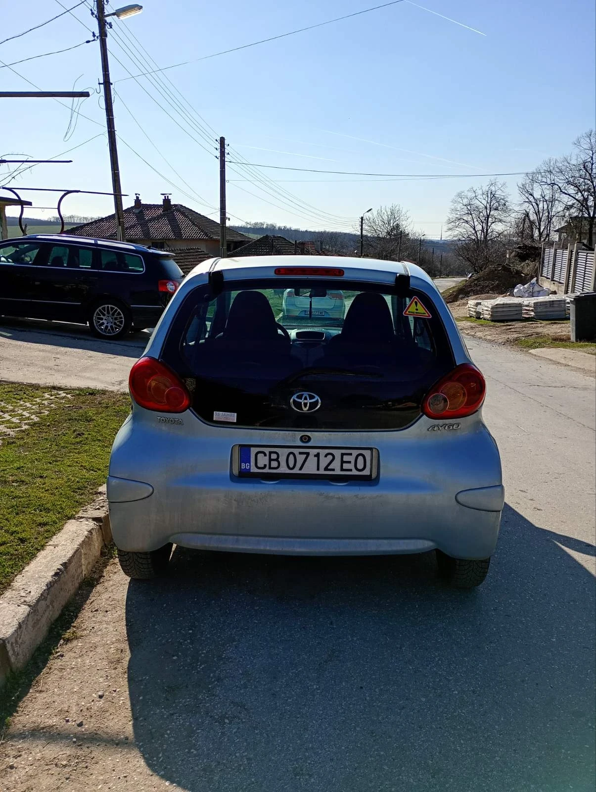 Toyota Aygo 1.0i 12V 67Hp, снимка 7 - Автомобили и джипове - 53748754
