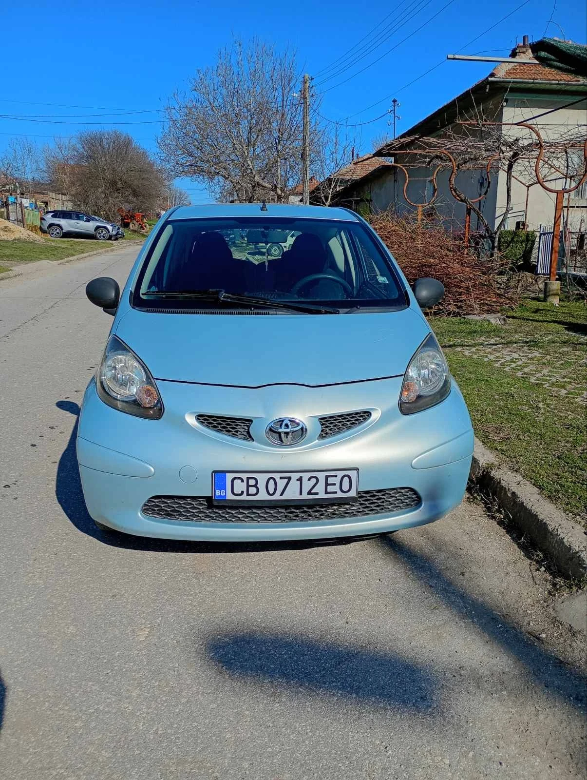 Toyota Aygo 1.0i 12V 67Hp, снимка 2 - Автомобили и джипове - 53748754