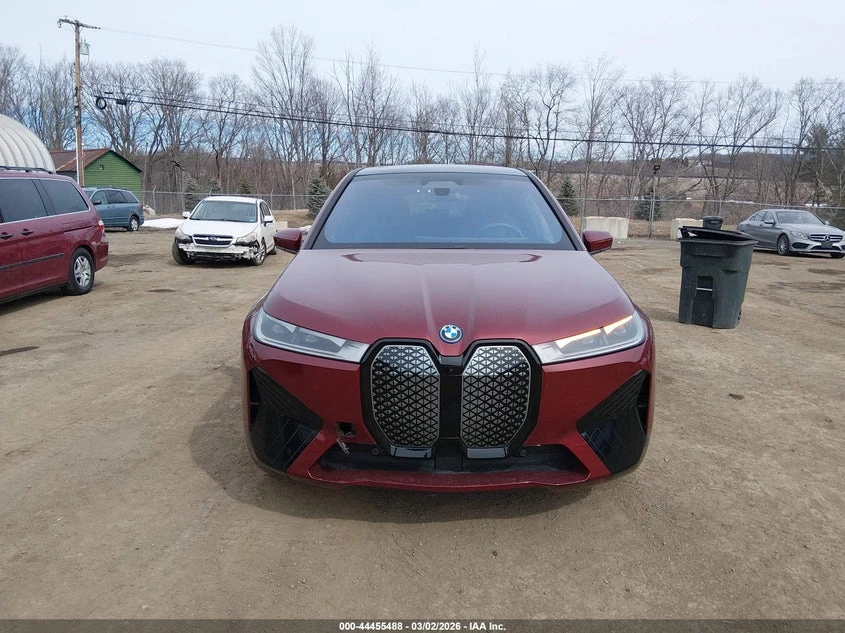 BMW iX xDrive50, снимка 12 - Автомобили и джипове - 54108636