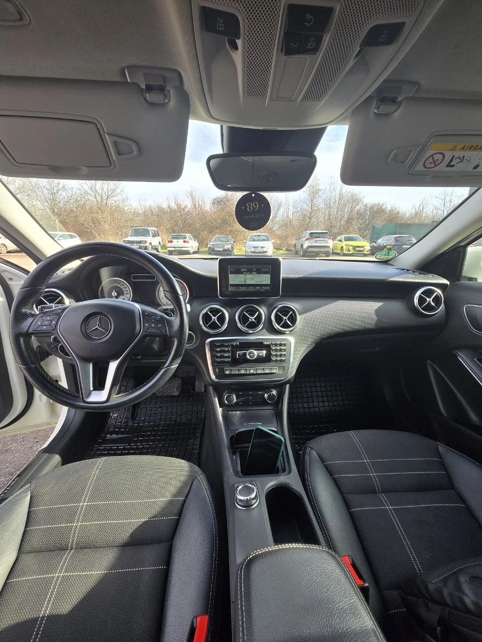 Mercedes-Benz A 180, снимка 9 - Автомобили и джипове - 54308922