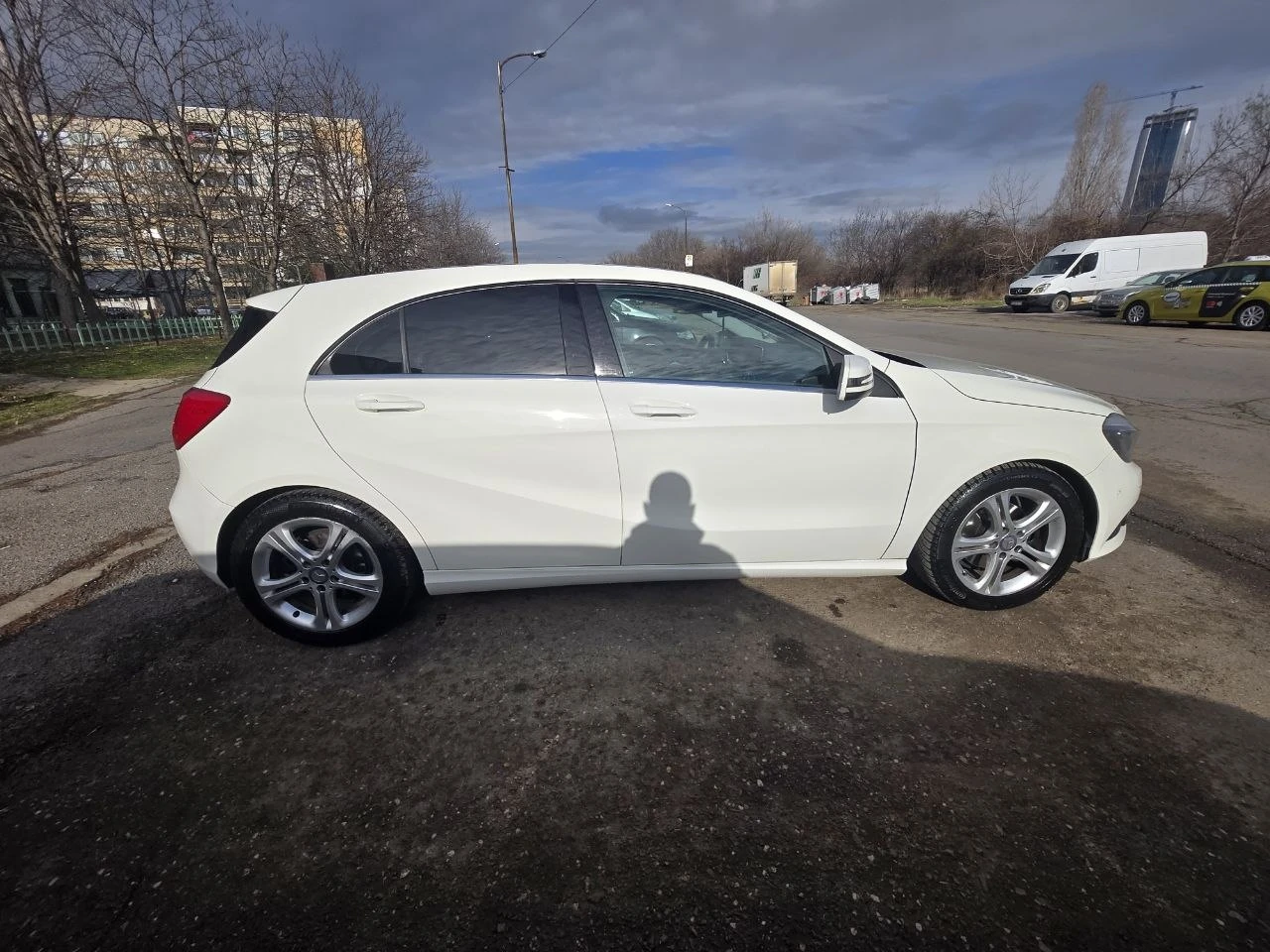 Mercedes-Benz A 180, снимка 5 - Автомобили и джипове - 54308922