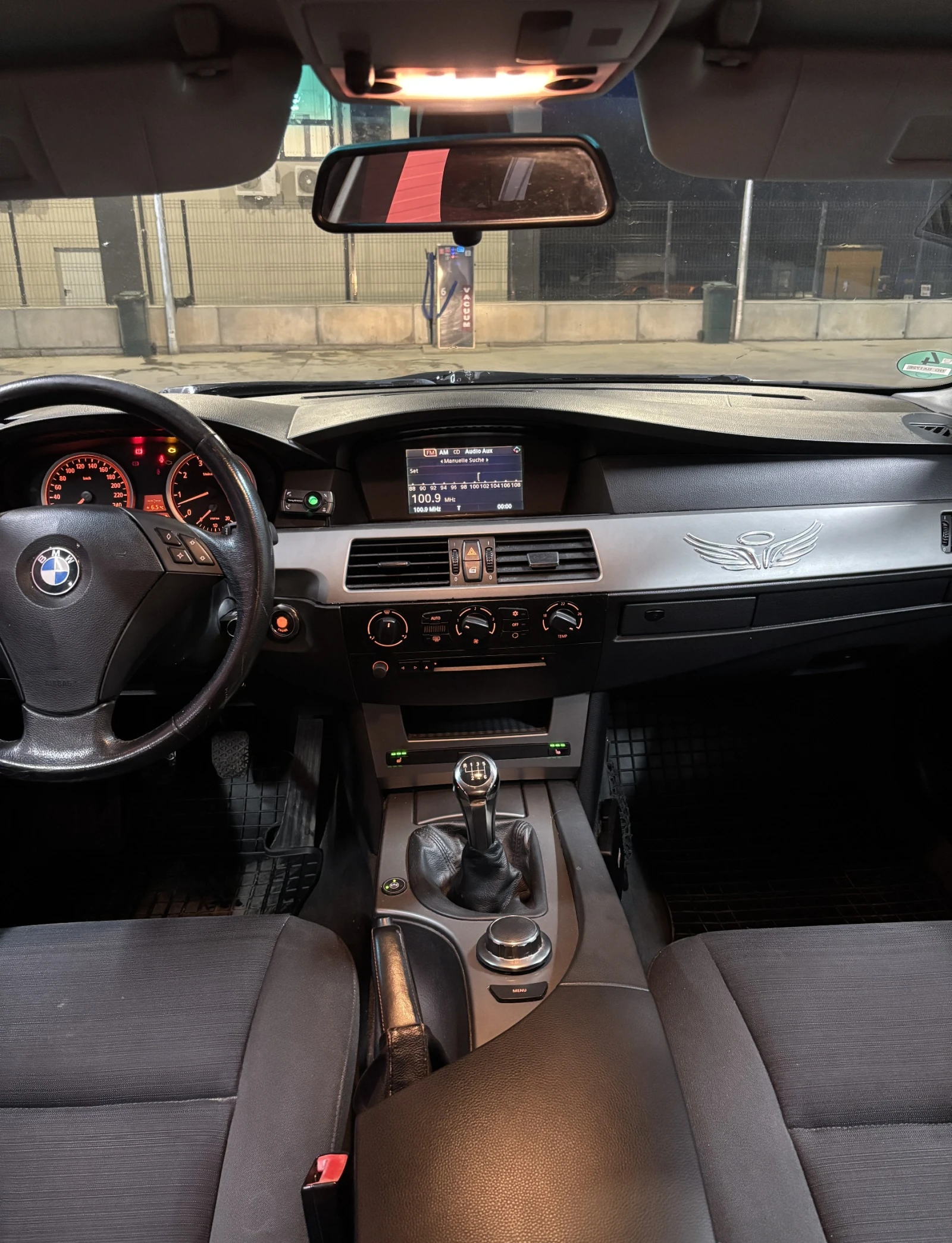 BMW 523 N52B25 177к.с., снимка 11 - Автомобили и джипове - 54335190