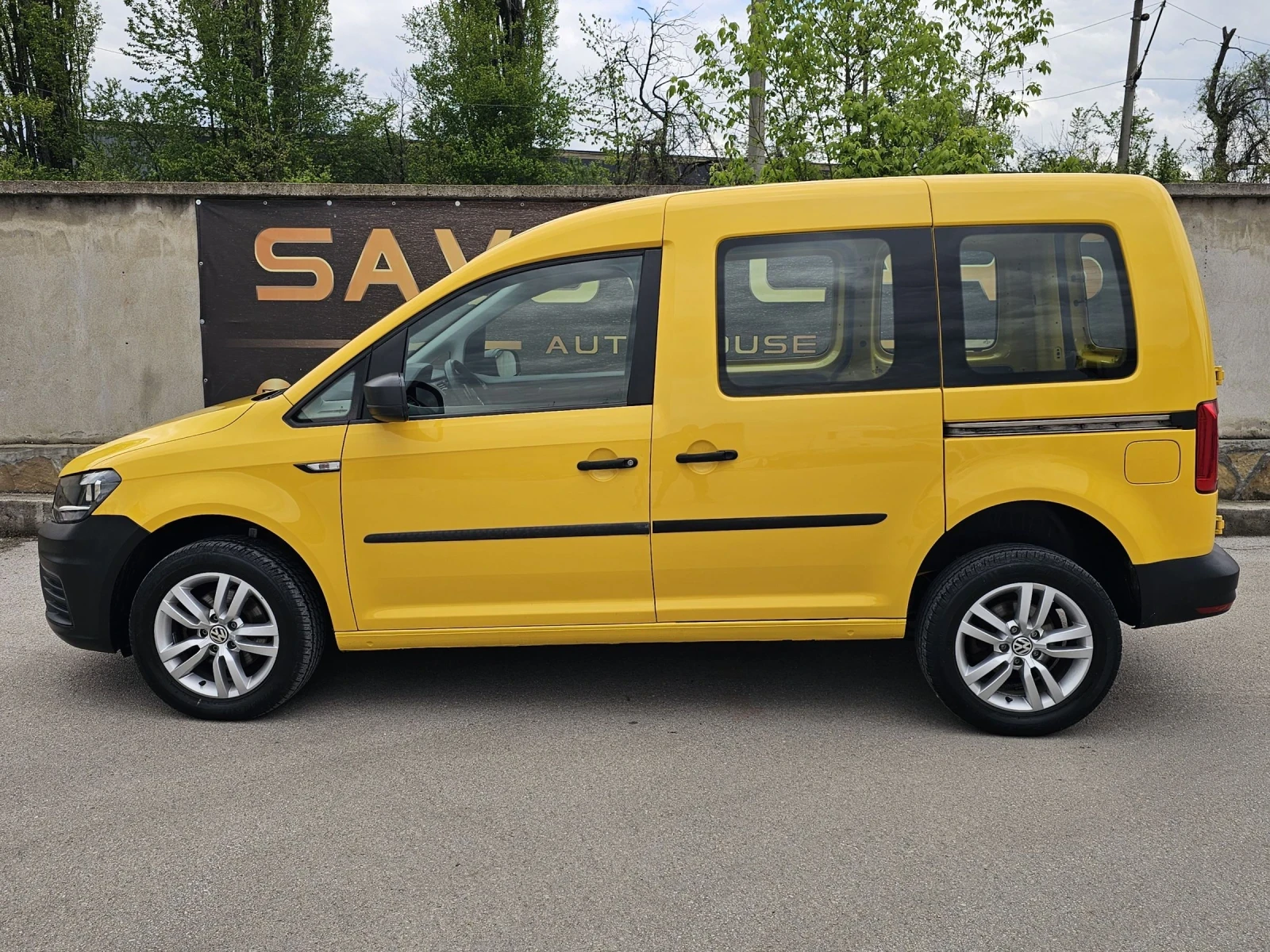 VW Caddy 2.0 TDI 150 BMT DSG 4motion/ 57540км/SWITZERLAND , снимка 4 - Автомобили и джипове - 54383654