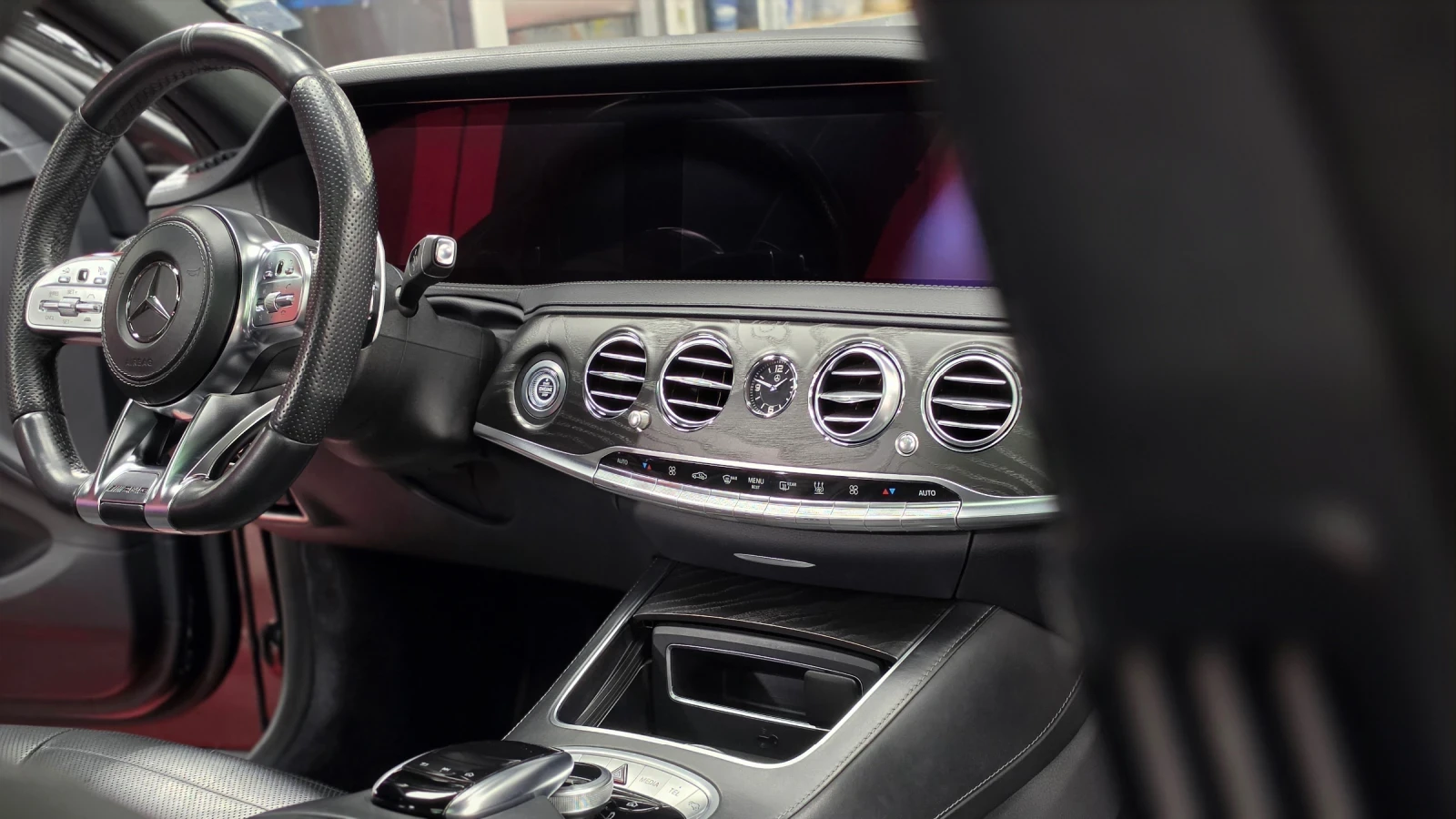 Mercedes-Benz S 560 AMG Long 4Matic Full, снимка 17 - Автомобили и джипове - 54442740