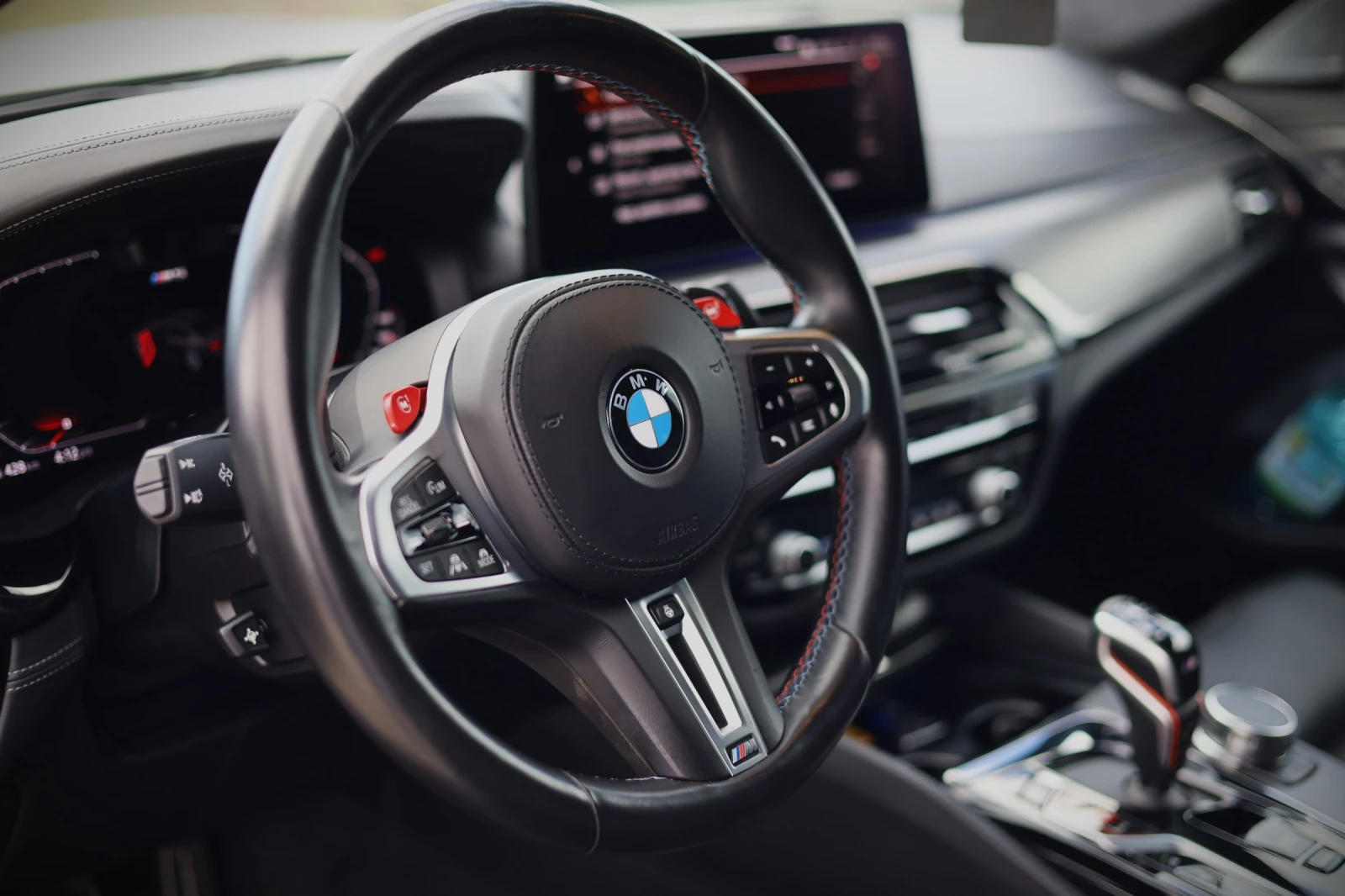 BMW M5 COMPETITION, снимка 8 - Автомобили и джипове - 54553452