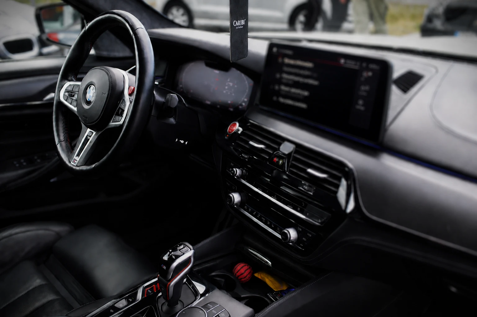 BMW M5 COMPETITION, снимка 11 - Автомобили и джипове - 54553452