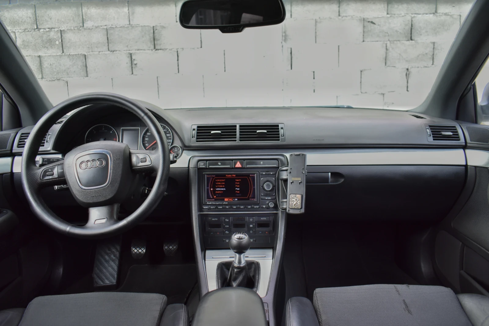 Audi A4 2.0 TDI 3xSline , снимка 7 - Автомобили и джипове - 54598136