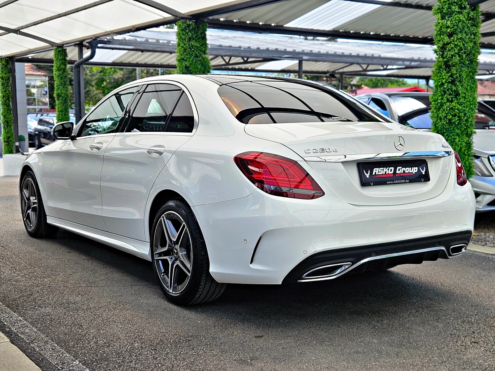 Mercedes-Benz C 220 AMG/4MAT/DIGITAL/PANO/CAMERA/ПОДГРЕВ/AMBIENT/LIZIN, снимка 7 - Автомобили и джипове - 54621433