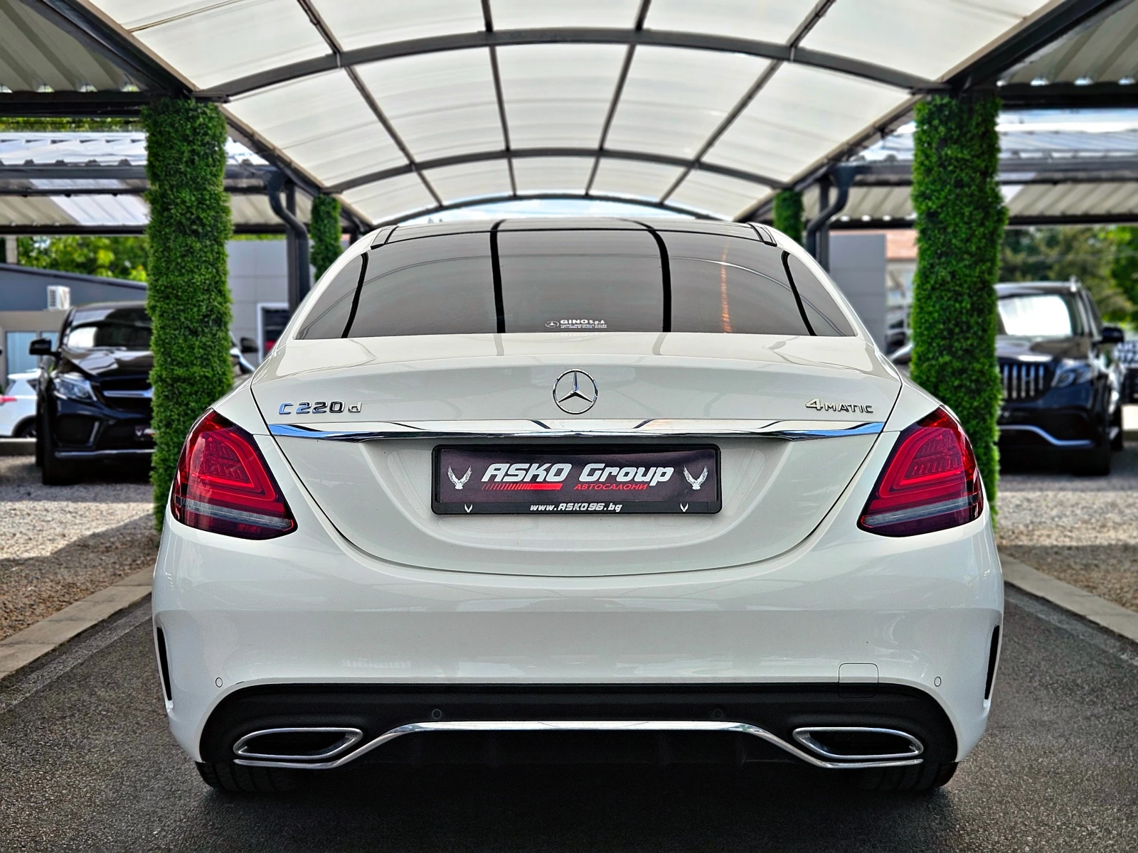Mercedes-Benz C 220 AMG/4MAT/DIGITAL/PANO/CAMERA/ПОДГРЕВ/AMBIENT/LIZIN, снимка 6 - Автомобили и джипове - 54621433