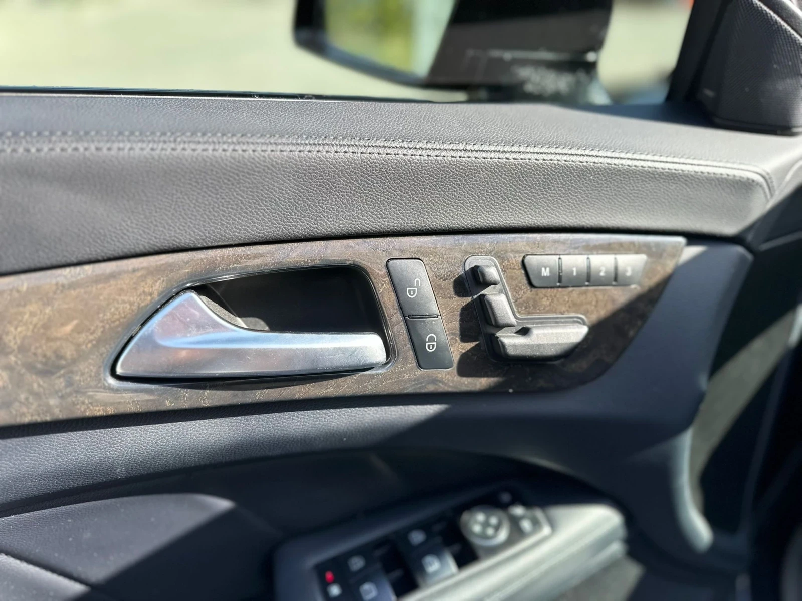 Mercedes-Benz CLS 350, снимка 7 - Автомобили и джипове - 54732559