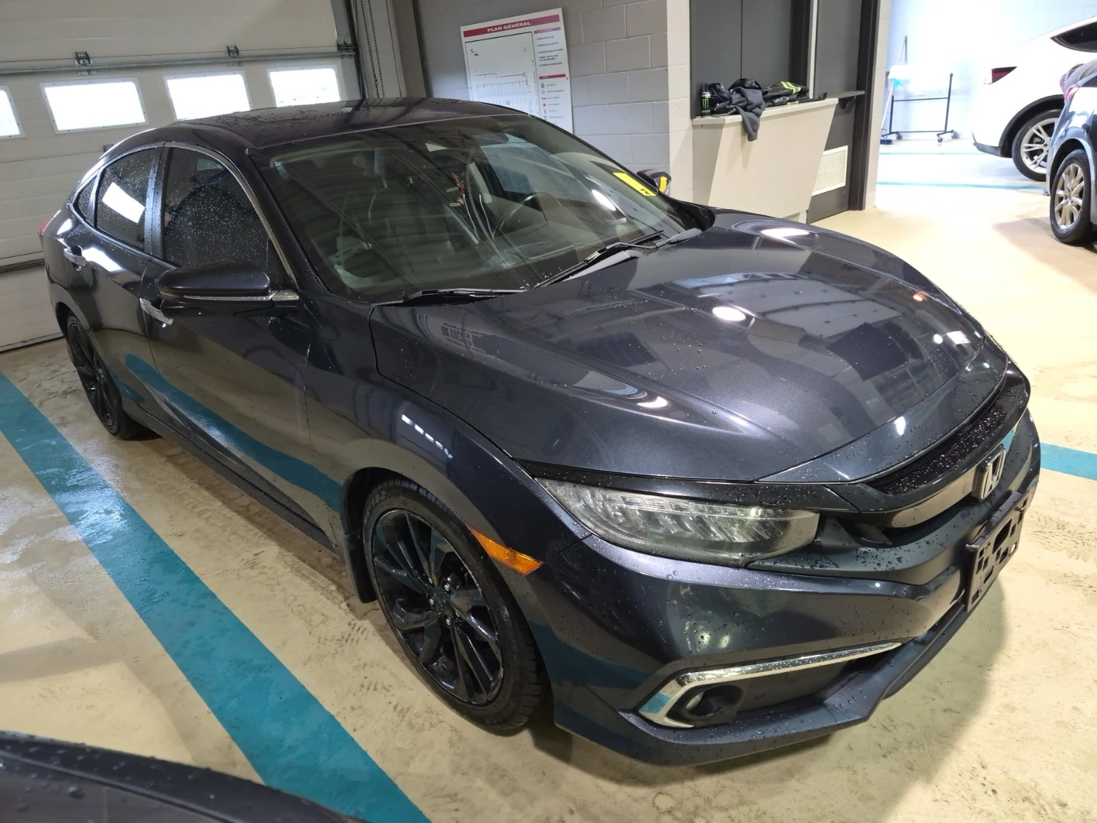 Honda Civic Touring 
