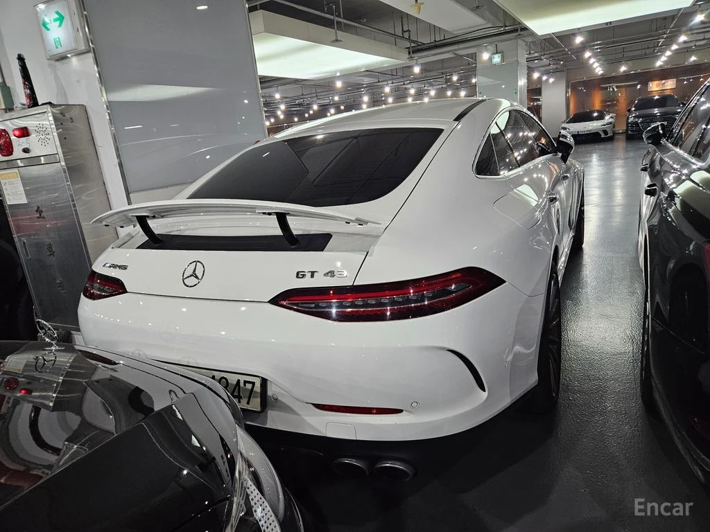 Mercedes-Benz GT 43 AMG 4MATIC* BURMESTER* DISTRONIC* 360 CAM* , снимка 2 - Автомобили и джипове - 55224906