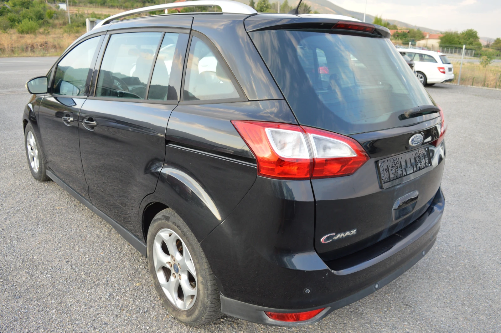 Ford Grand C-Max 2.0TDCI-7MESTA-KLIMA, снимка 7 - Автомобили и джипове - 55353505