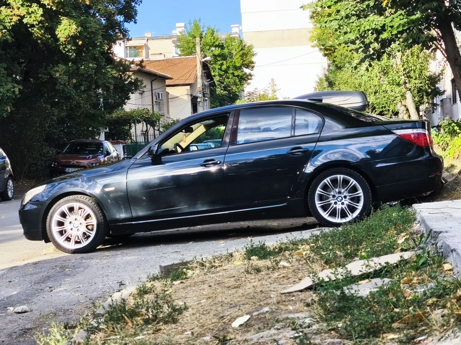 BMW 525