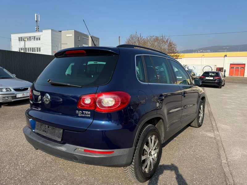 VW Tiguan 2.0TDI///4MOTION///, снимка 4 - Автомобили и джипове - 49519353