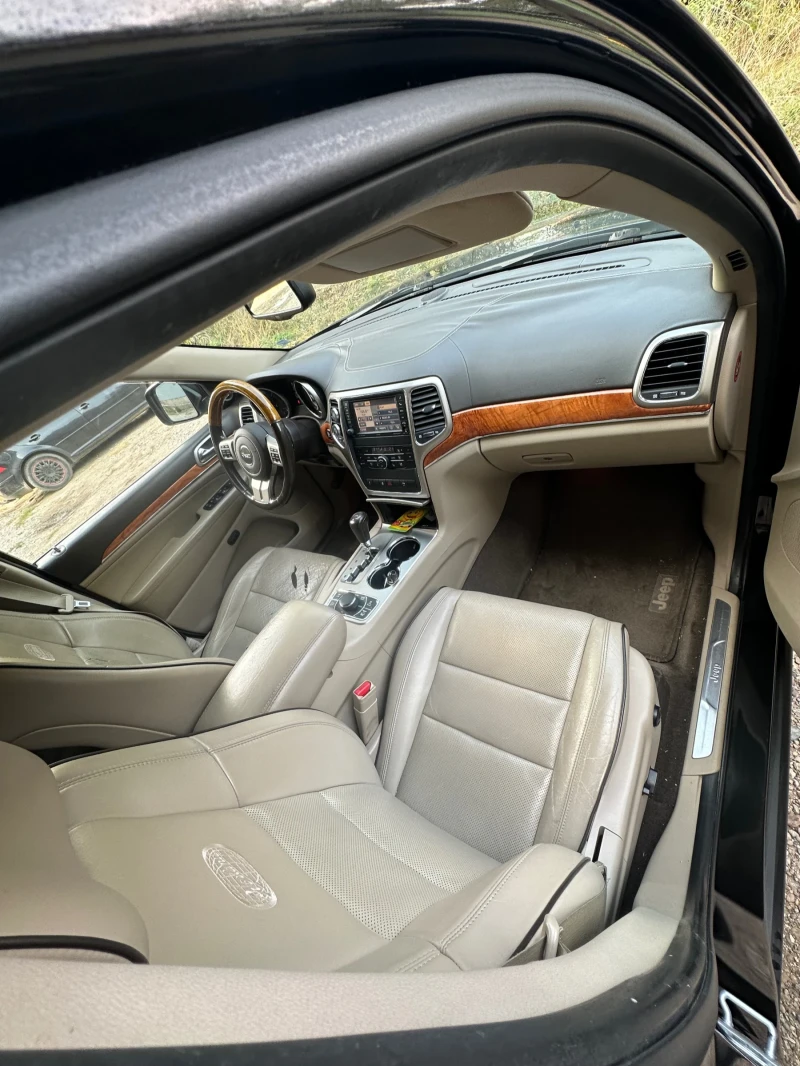 Jeep Grand cherokee 3.0 CRD OVERLAND, снимка 10 - Автомобили и джипове - 52051431