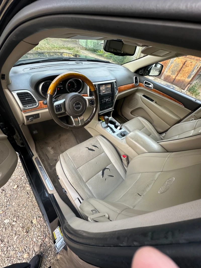 Jeep Grand cherokee 3.0 CRD OVERLAND, снимка 9 - Автомобили и джипове - 52051431