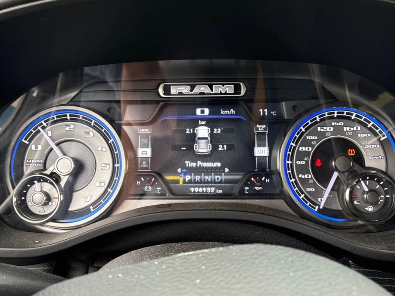 Dodge RAM 1500 * LIMITED * CARFAX * БЕЗ ПЪРВОНАЧАЛНА ВНОСКА, снимка 13 - Автомобили и джипове - 53362763