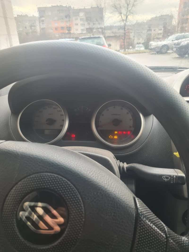 Suzuki Ignis 1.3 Бензин/Газ, снимка 7 - Автомобили и джипове - 53390050