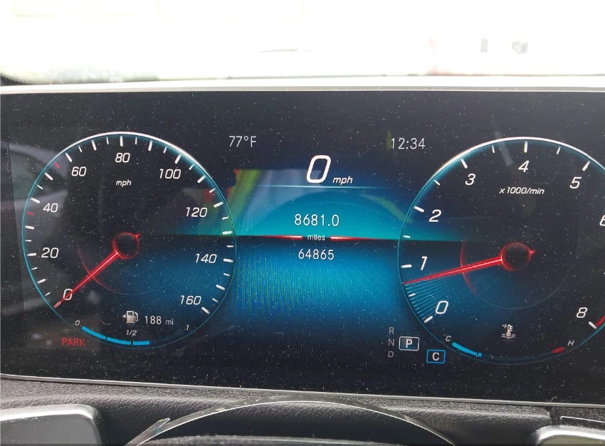 Mercedes-Benz GLB 250* 4MATIC* AMG-PACK* ПОДГРЕВИ* ПАНОРАМА - изображение 8