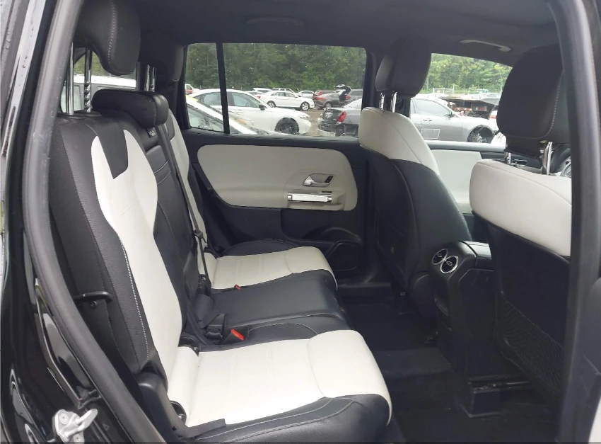 Mercedes-Benz GLB 250* 4MATIC* AMG-PACK* ПОДГРЕВИ* ПАНОРАМА - изображение 9