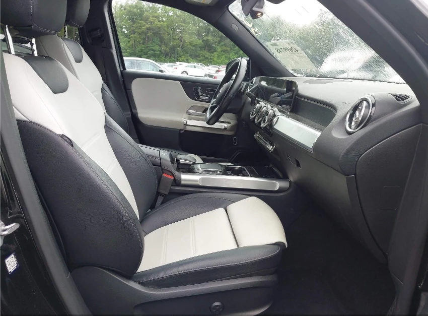 Mercedes-Benz GLB 250* 4MATIC* AMG-PACK* ПОДГРЕВИ* ПАНОРАМА - изображение 7