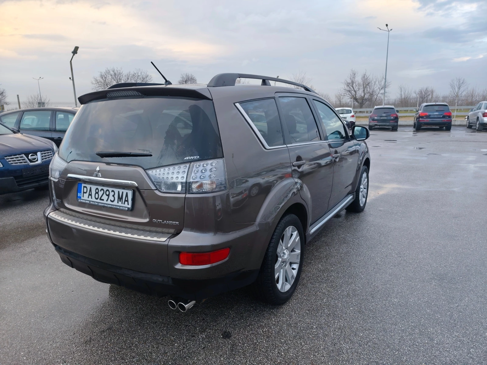 Mitsubishi Outlander 2.2 DI-D - изображение 3