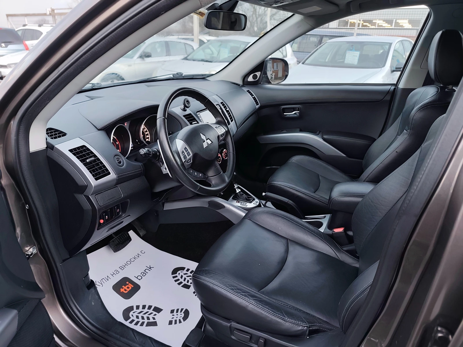 Mitsubishi Outlander 2.2 DI-D - изображение 8