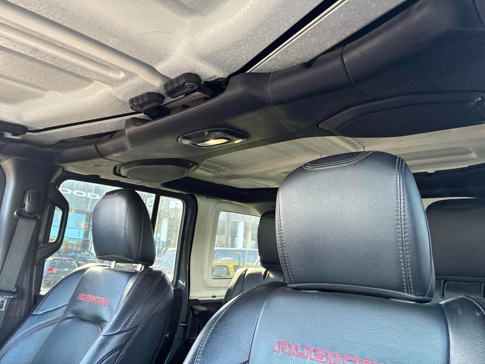 Jeep Wrangler Rubicon CARFAX АВТО КРЕДИТ  - изображение 9